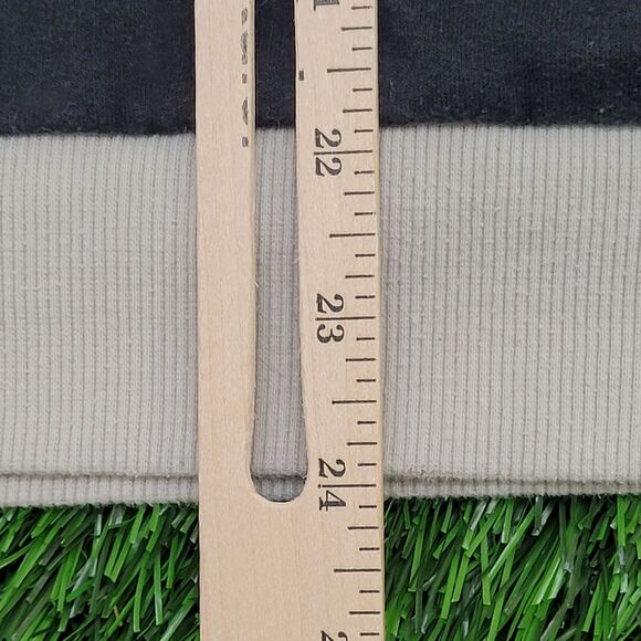 FUBU Colorblock Hoodie Small 20x24 Black Cream - Picture 6 of 13